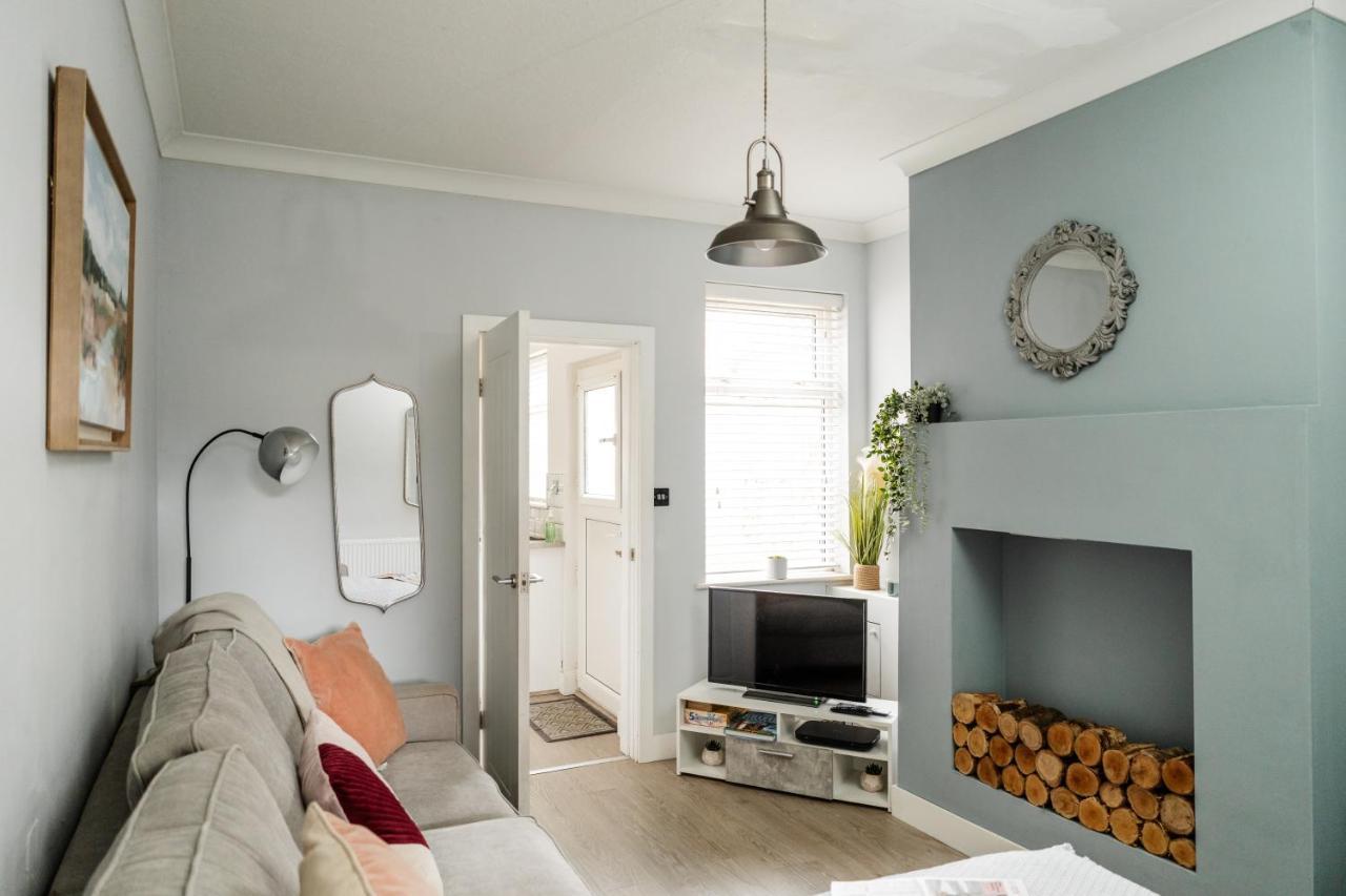 Churnet Valley Townhouse - Modern Cheadle House Villa Exterior foto