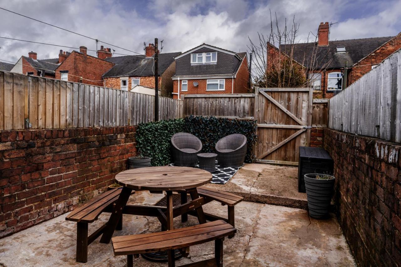 Churnet Valley Townhouse - Modern Cheadle House Villa Exterior foto